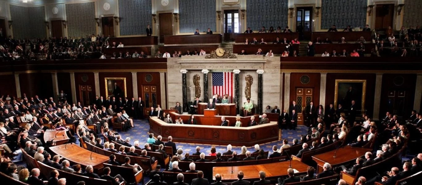 Ο Ν.Τραμπ διατηρεί τον έλεγχο της αμερικανικής Γερουσίας και αρχίζει τον δικαστικό αγώνα για την προεδρία των ΗΠΑ